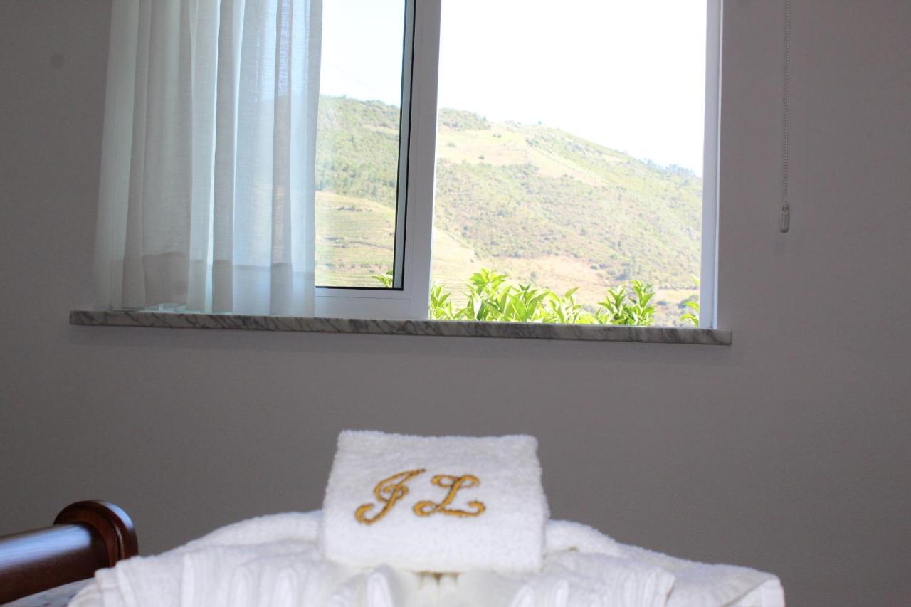 Casa Jose Lourenco Folgosa  Luaran gambar
